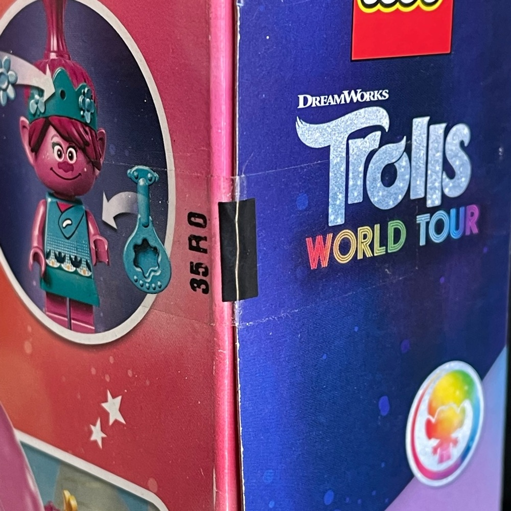 Lego Trolls 41252 Poppy’s Hot Air Balloon Adventure - Picture 3 of 4